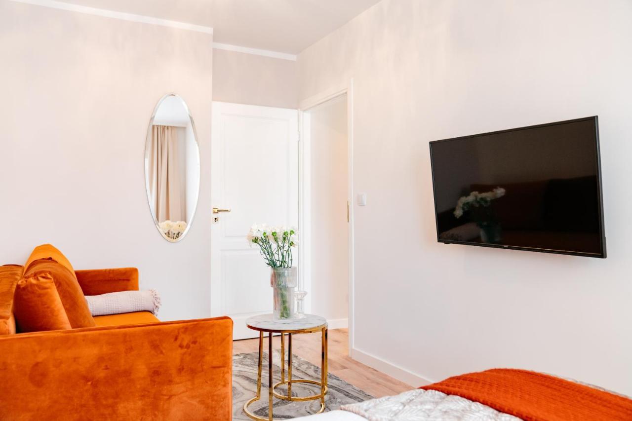 Crystal House II - Loftaffair Collection Apartment Красков Екстериор снимка